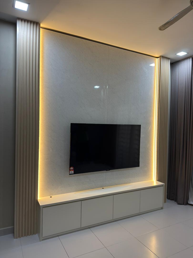 TV Cabinet custom oleh UTECH Interior
